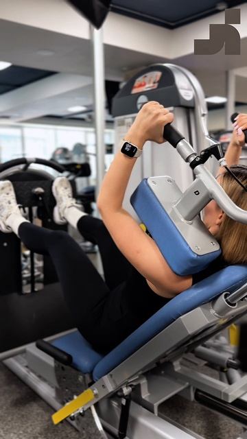 Болит спина? Делайте эти упражнения!