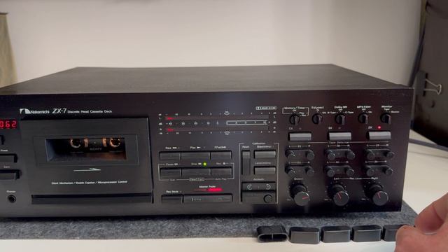 Кассетная дека Nakamichi ZX-7 смотреть онлайн