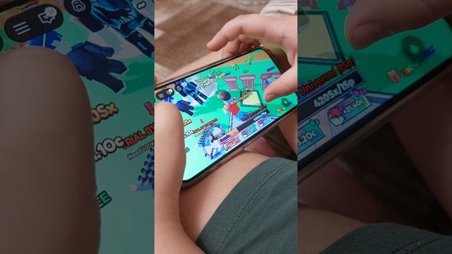 играю в Giant Incremental