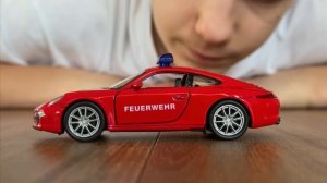Коллекция Порше у Марка: от дешевых экземпляров до дорогих, от Matchbox до моделей 1:18 от Maisto.
