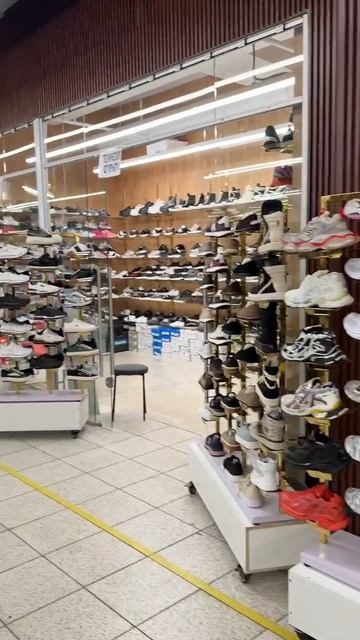 CТИЛЬНАЯ ОБУВЬ НА САДОВОДЕ!🤩 Кроссовки, Сандали, Кеды💖