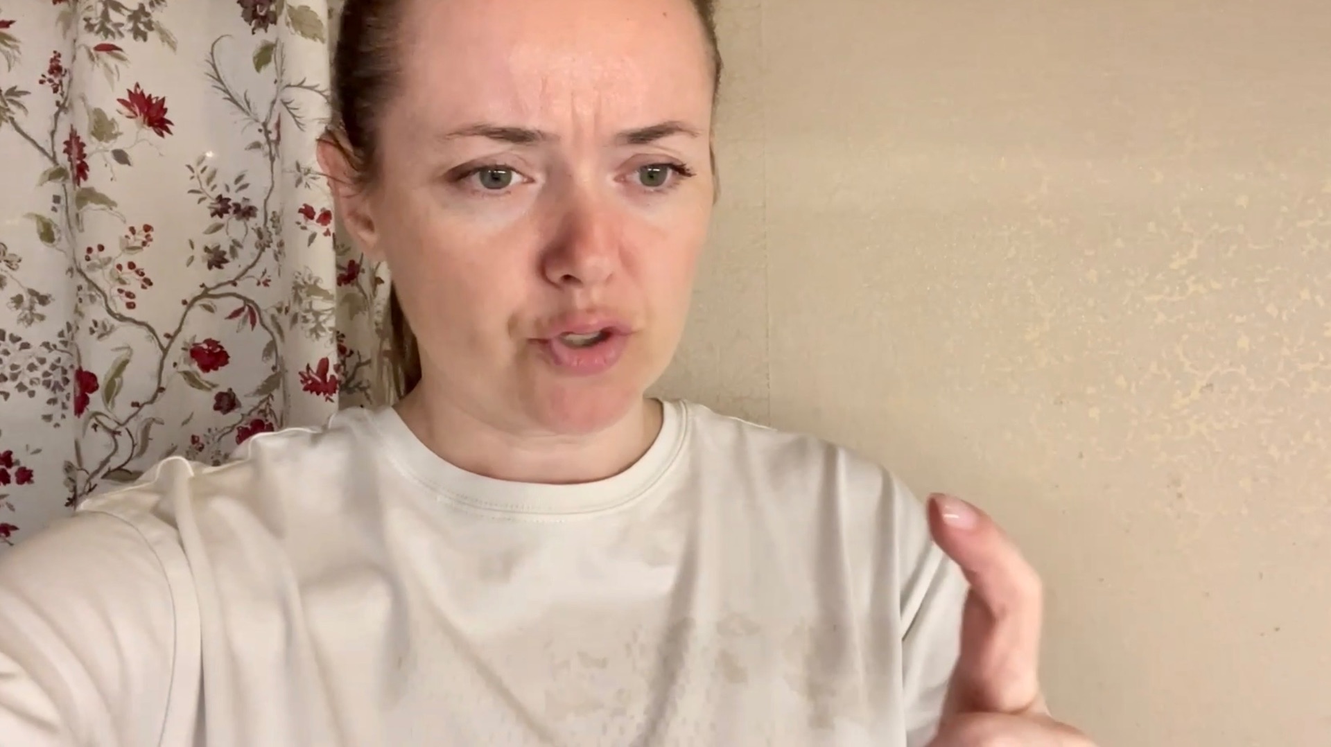 Порезала палец об мультирезку / оливье в мультиварке