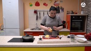 Утреннее меню. Готовим мультизлаковый блин с сыром