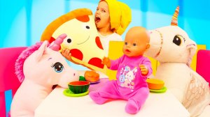 Беби Бон в ресторане – Игры в куклы для девочек