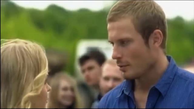 Люба,Люба,Любушка-ст.А.Карповецкого,муз и вокал нейросеть,мастеринг и монтаж В.Зубковой