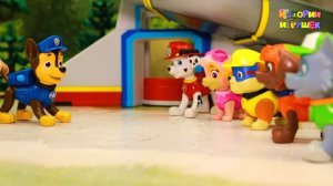 Видео для детей - Игрушечные мультики про машинки - Не убежишь! Видео с игрушками Щенячий Патруль но