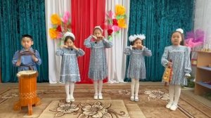 МБДОУ "Детский сад N13 "Кэнчээри" с.Мындаба Усть - Алданского улуса РС (Я)