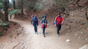 Группа Клуба 7 Вершин «Непальские ходоки» частично просветленная в монастыре дошла до Rivendell