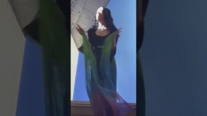 Трава у дома – Земляне в исп. Правояр и Серёга², танец – Ася Зелёная