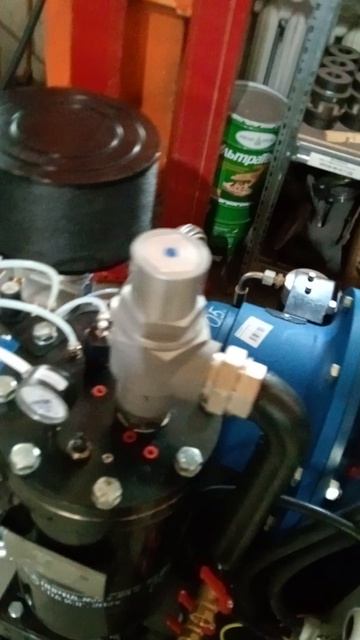 Уличный электрический компрессор ЗИФ СВЭ 6,3/0,7 без кожуха — надёжность под открытым небом