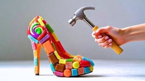 РОСКОШНЫЕ ПРЕДМЕТЫ РАЗБИВАЮТСЯ ASMR 👠 ДУХИ, КАБЛУКИ, КОРОНЫ И СТЕКЛО В ЗАЛИПАТЕЛЬНОМ 4K