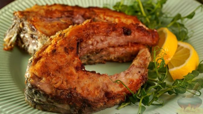 ЖАРЕНЫЙ КАРП С ТМИНОМ И ЧЕСНОКОМ