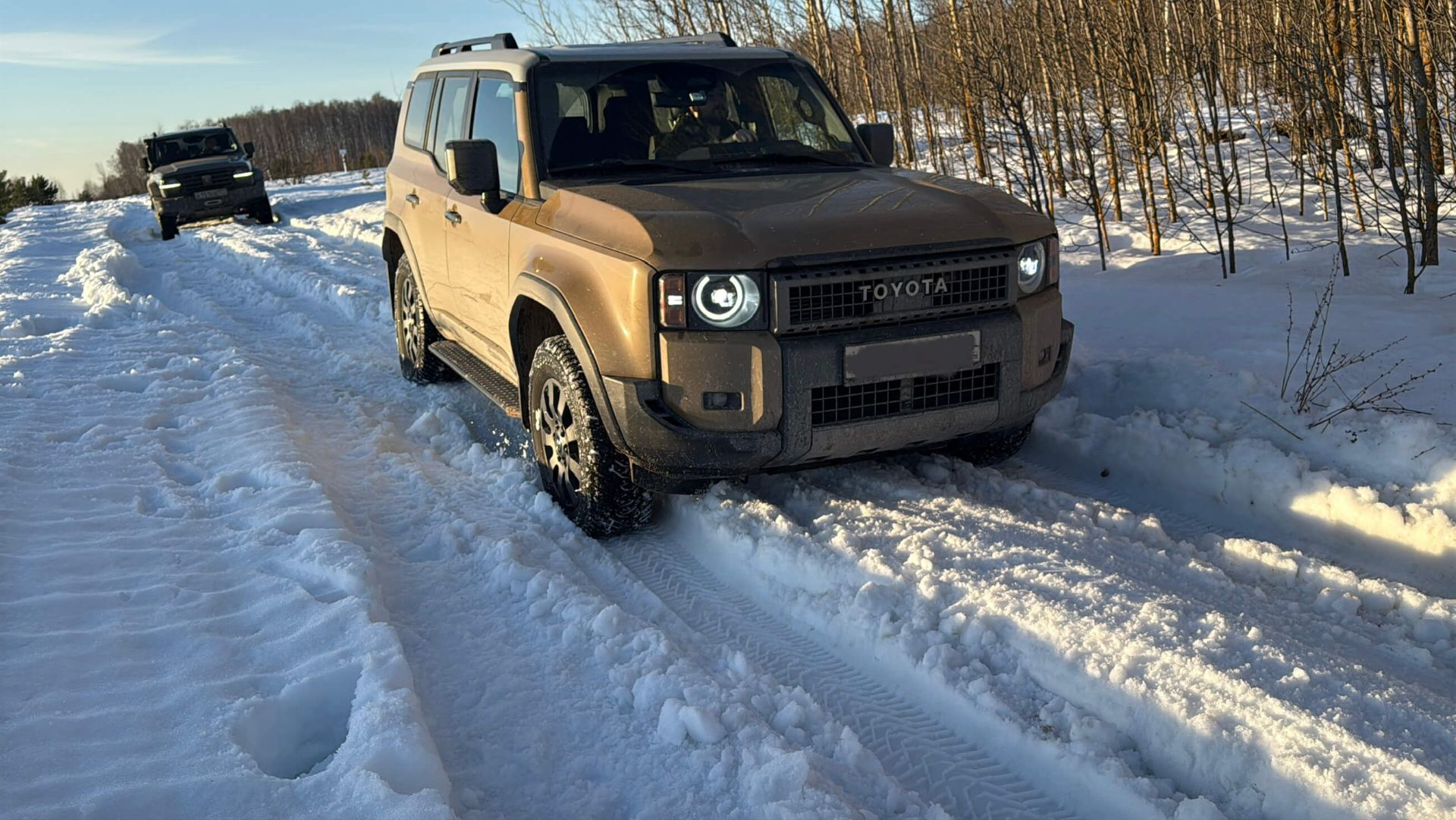 Ford Bronco, Prado 250, TANK 300, Pajero, Panda и др. — в поисках первой грязи