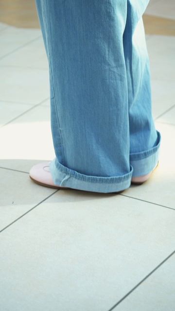 «Мама, мне срочно нужна такая же сумка, как у Лизы!» 🐯