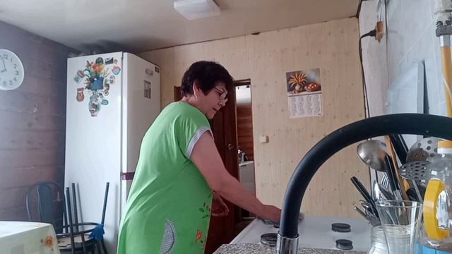 ЖИЗНЬ В ДЕРЕВНЕ/ДАВНО НЕ ВИДЕЛИСЬ