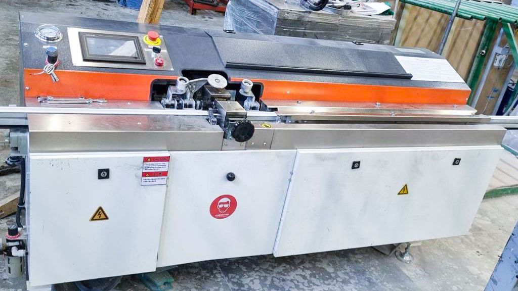 Lijiang LJTB01 Автоматический бутиловый экструдер + Засыпка сита - OBBU.RU