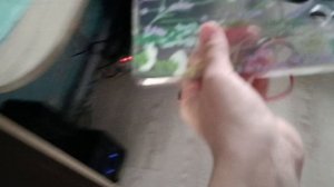 Странный человек забирает моих друзей!