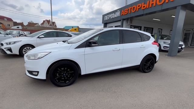 Ford  	Focus	2017	белый	Z6F5XXEEC5HR34880