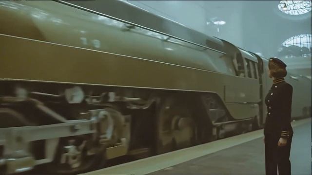 Ретро-футуристические транспортные средства: плоть и сталь