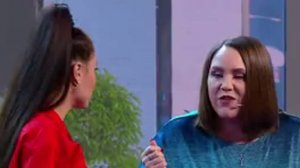 уральские пельмени две женщины в очереди