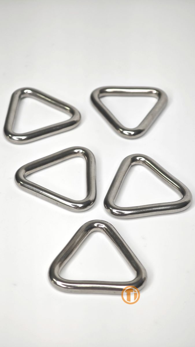 Треугольное кольцо сварное из нержавеющей стали