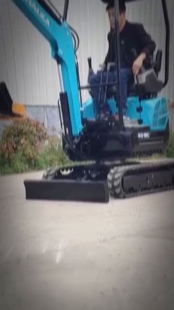 🆕 Новинка в каталоге - мини-экскаватор SHALKA XG18C на двигателе Kubota D722!