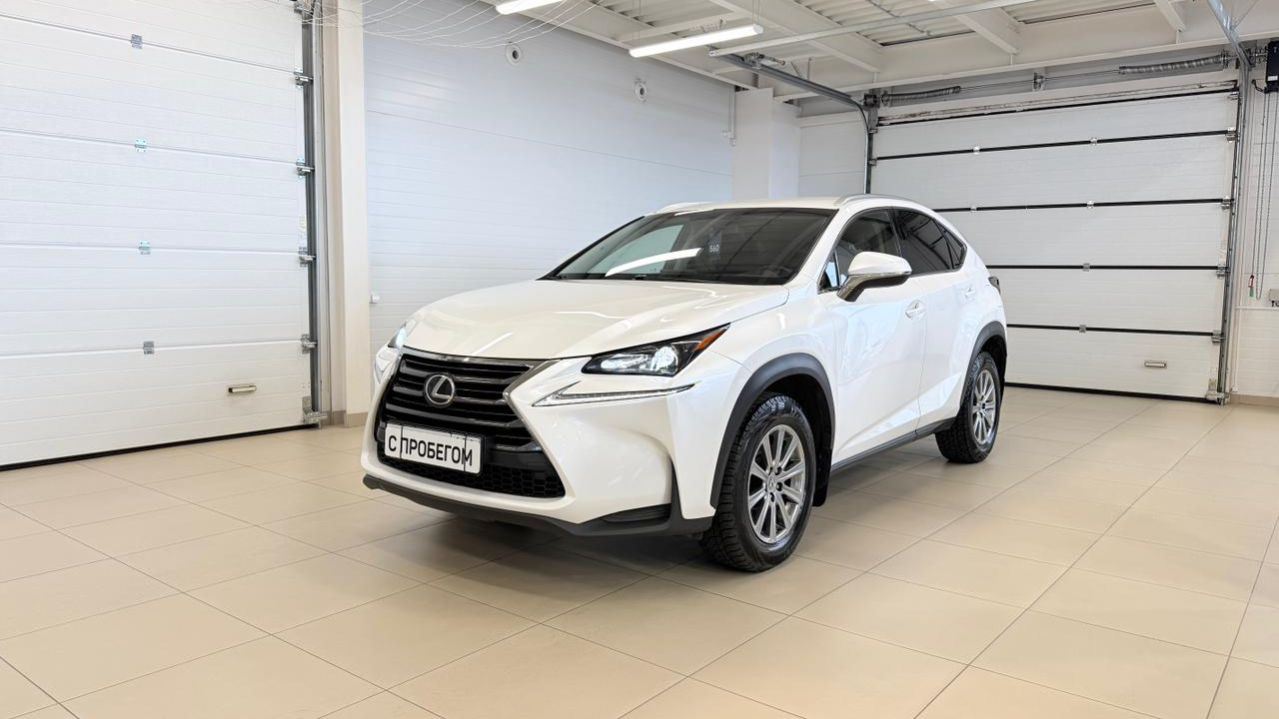 Lexus NX200, 2016 год