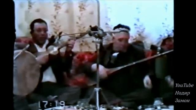 Рузмат Жуманиёзов ва Уринбой Отажоновлар куйлайди