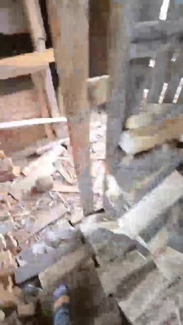 Пока были на практиках, все прогорело 🤦 Бегу подкидывать  #топлюбаню #топимбаню #топимбаньку