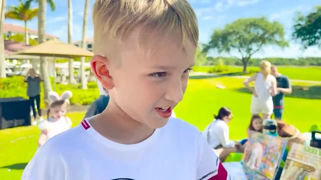 Ники и Крис - любимые истории с младшим братом