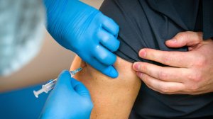 Более 60 вартовчан прошли вакцинацию от бешенства после укуса животных