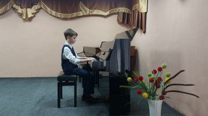 Береснев Артемий - Й.Гайдн "Соната - партита" до мажор 1 часть