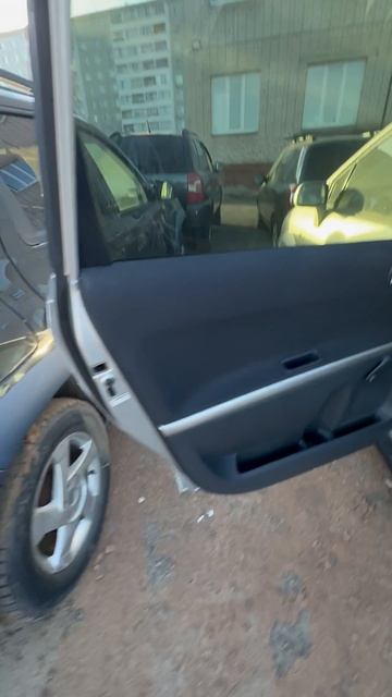 Тойота Королла Версо