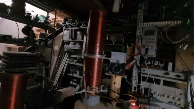 # Структурирование электромагнитного поля в пространстве. Плюсики и Минусики.