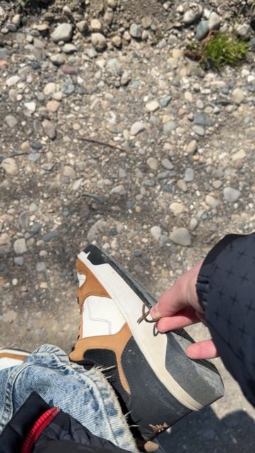 Гвоздь мне в кеды! 👟