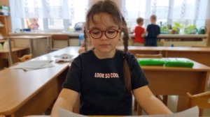 Видео-проект "РАССКАЖИ": Алиса рассказывает кота в целом.