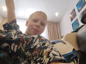 футбол adidas против nike