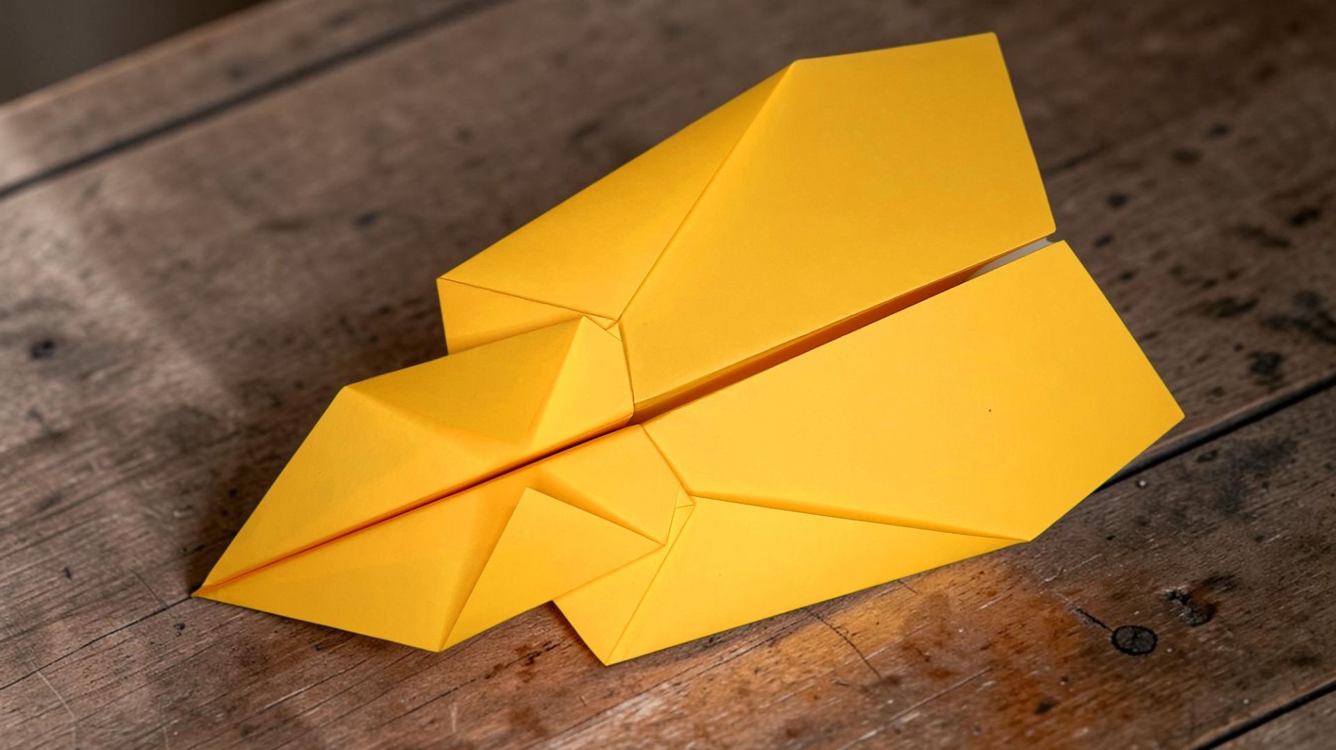 Как Сделать Бумажный Самолетик, который Далеко Летит