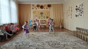 ПЕРЕНЕСИ ЯЙЦО В ЛОЖКЕ. Игра.