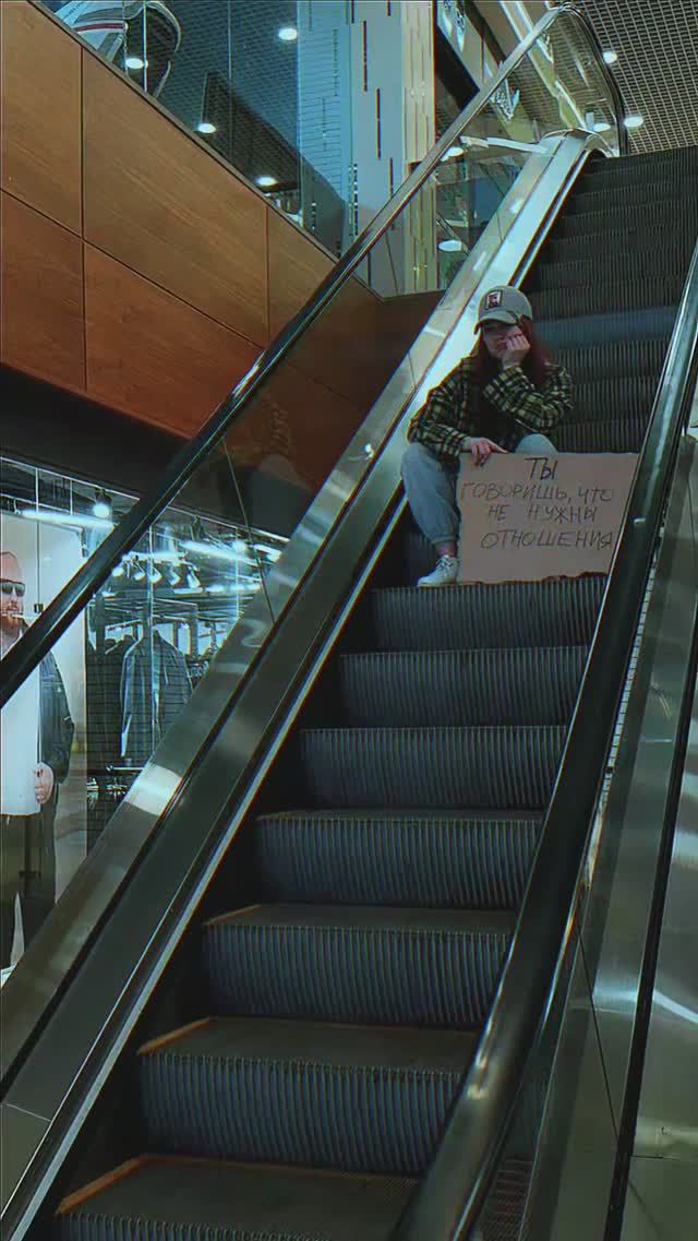 девчонки, пишите адреса бывших в комментах, я выезжаю разносить е*альники за моих принцесс