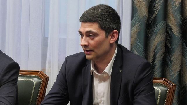 Губернатор и участники программы Время Героев