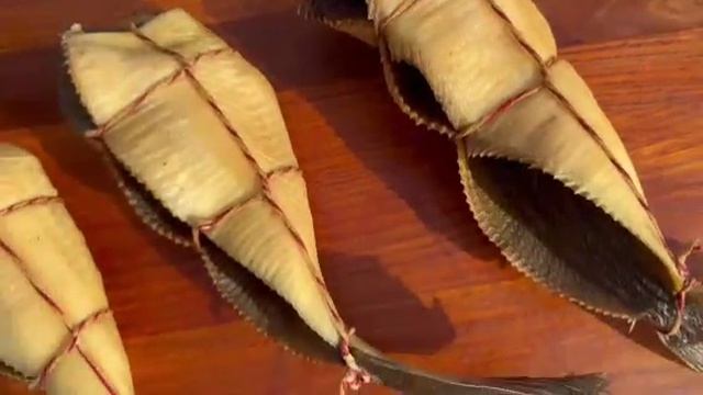 Камбала без головы горячего копчения