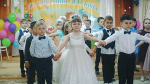 Первый Танец выпускников в детском саду - пригласить оператора, подробнее в описании