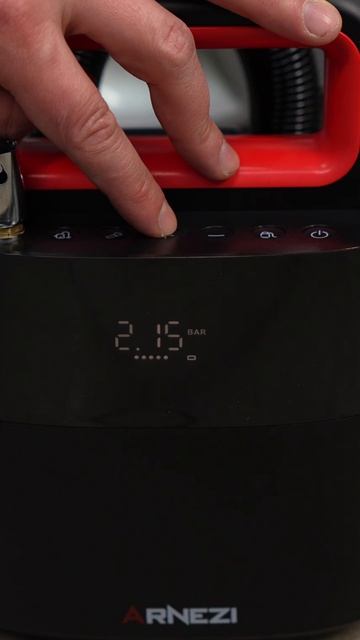 Компрессор автомобильный аккумуляторный 10 Атм с пылесосом 120Вт и LED фонарем ARNEZI A0305001