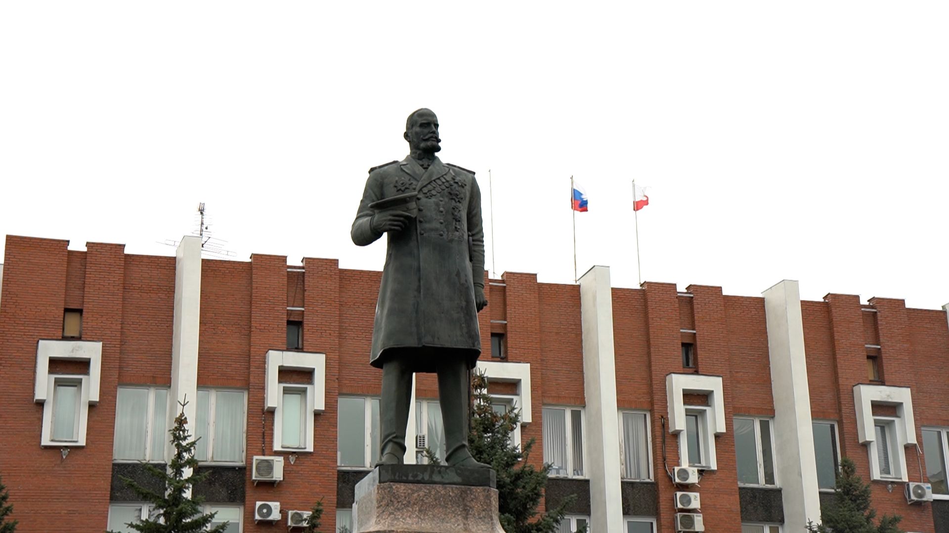 В 164-ю годовщину со дня рождения Петра Столыпина депутаты почтили память великого реформатора