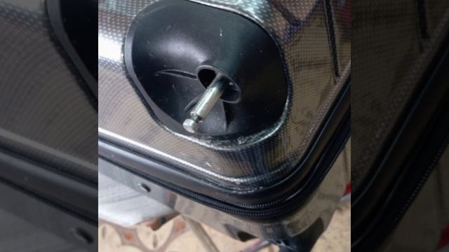 ремонт чемодана