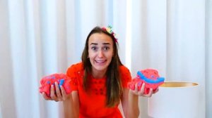 Ники и Крис - любимые истории с младшим братом