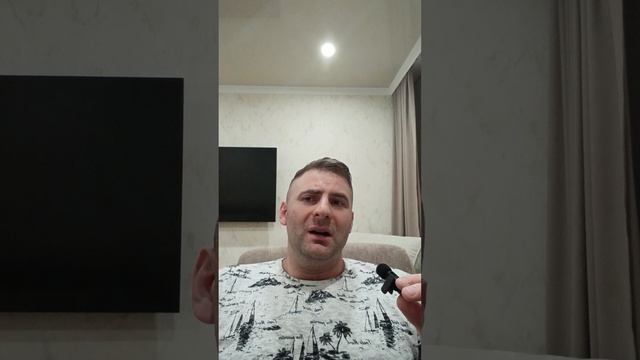 Куда поступить после школы?