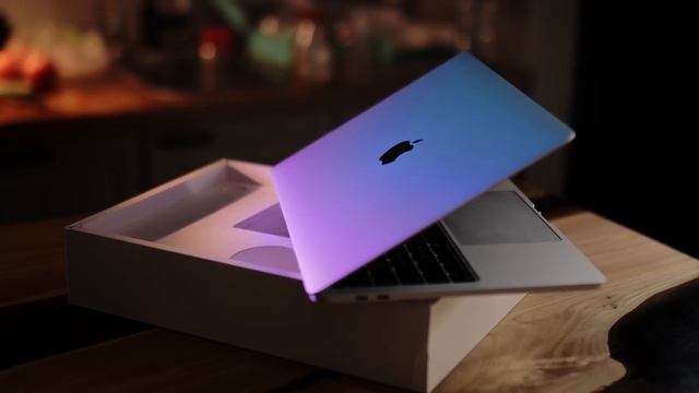 Самые идиотские продукты Apple. КТО это придумал?.. смотреть онлайн