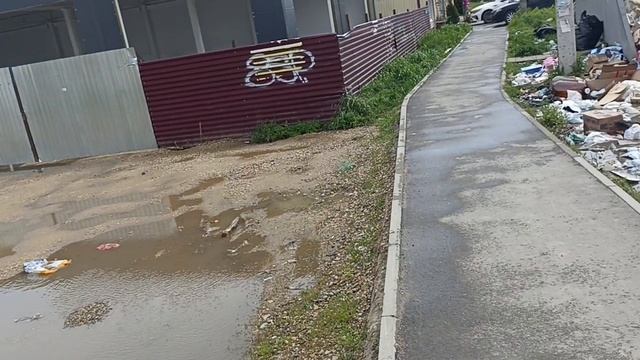 Грязь и ненависть в поселке Знаменский, Краснодар. 14 апреля 2026 год.